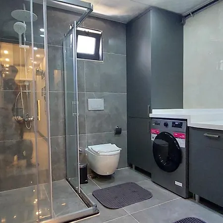 Appartement New Flat With Big Living Spaces 1 Near By Lara